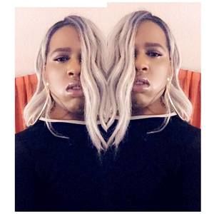 Meet your Posher, Dawn